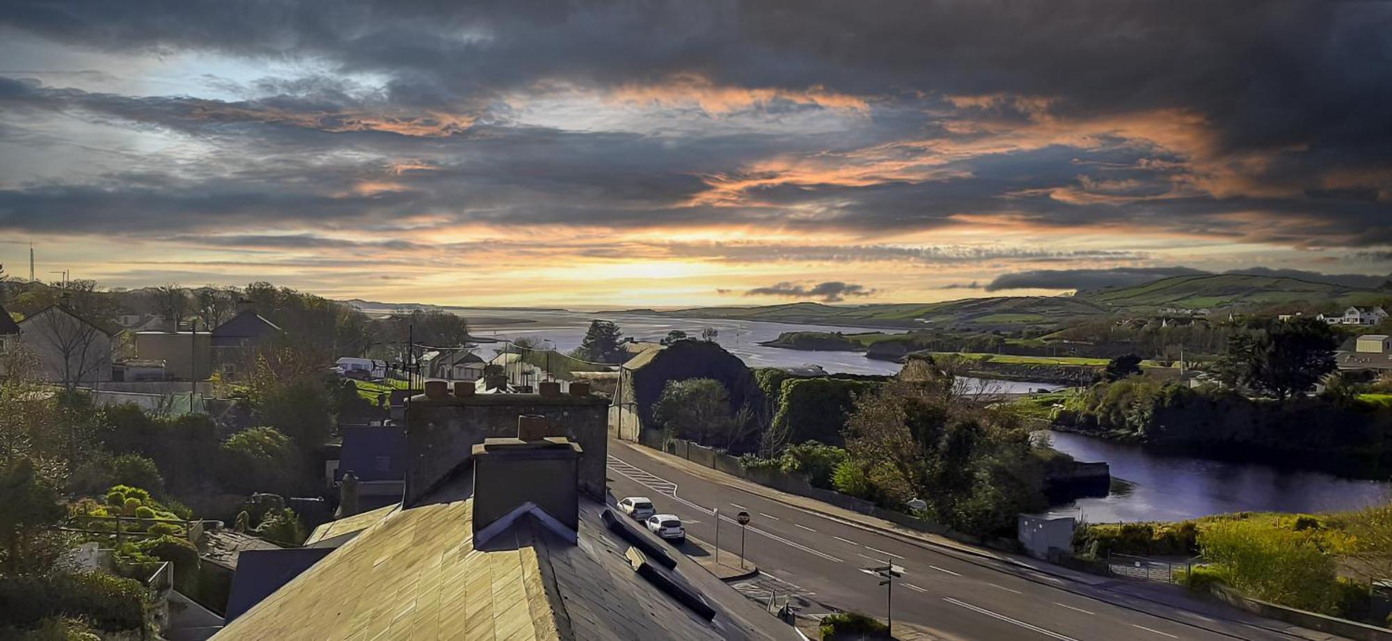 Wild Atlantic Way - Retreat - Sleeps 12 Villa Ballyshannon Eksteriør bilde
